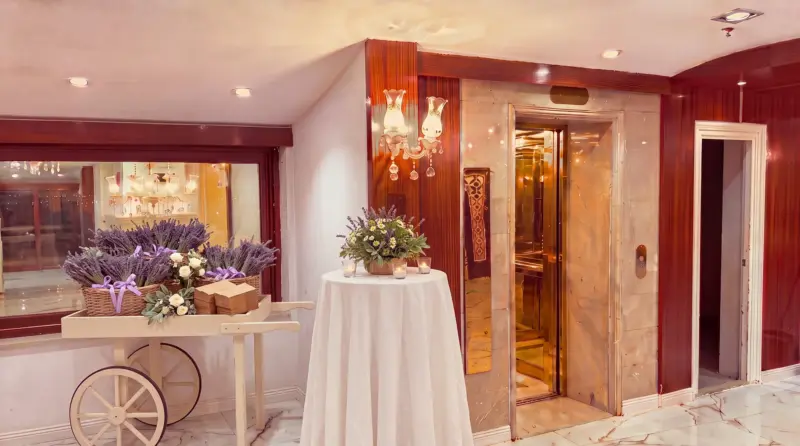 Lavender concept for an adult birthday: lavender cart in the entrance corner
